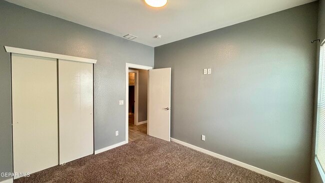 Building Photo - 14928 John McNeely Ave