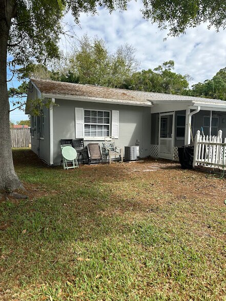 Primary Photo - 3115 Adrian Ave