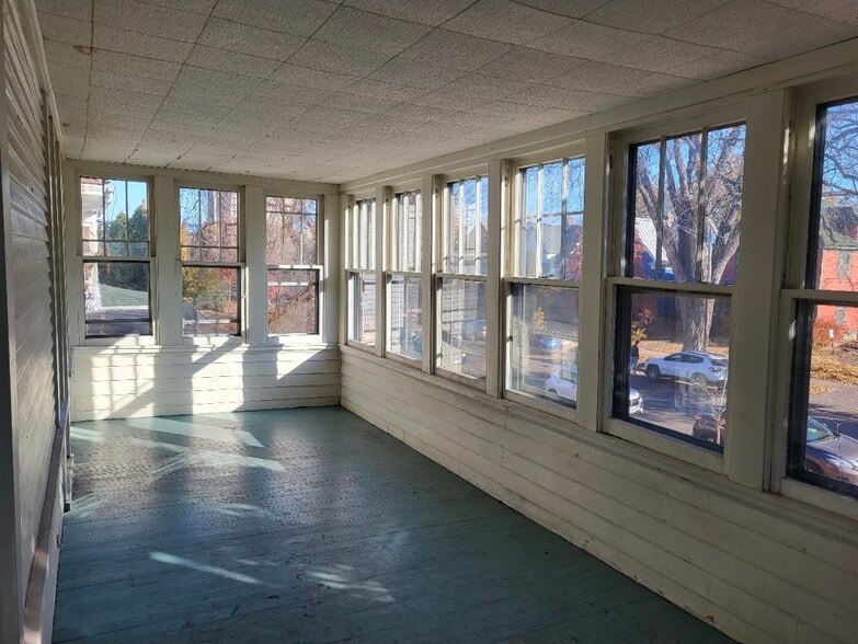 Building Photo - 3240 Pillsbury Ave S