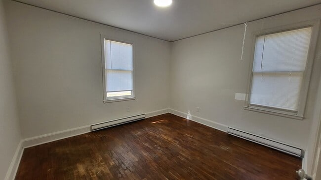 Building Photo - Two Bedroom Apt For Rent in Sumter SC!  2 ...