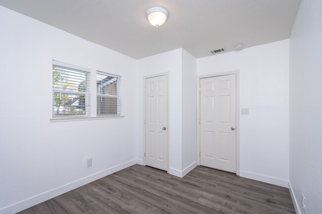 Building Photo - Move in Special $500 off your 2nd Month!  ...