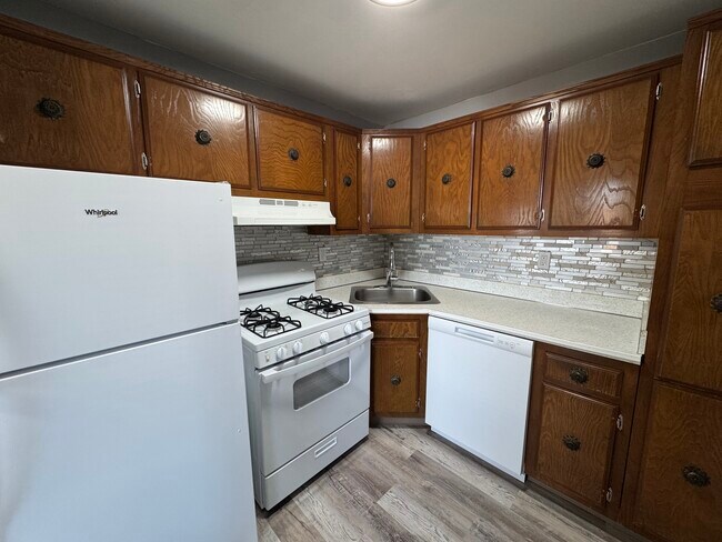 Kitchen - 109 S Main St