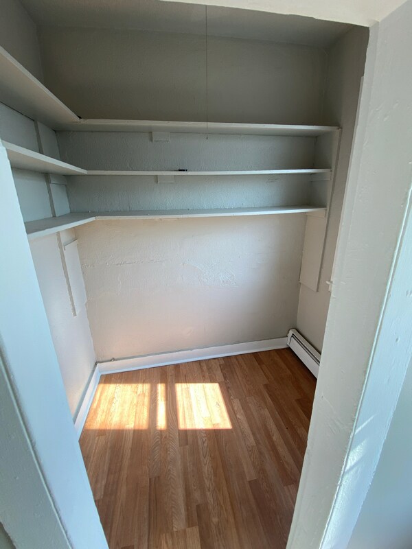 Building Photo - 742-760-760 Park St