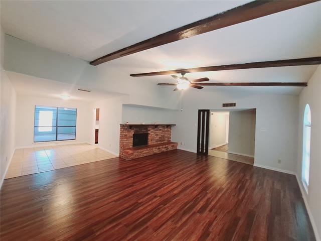 Building Photo - 3726 Red Oak Dr