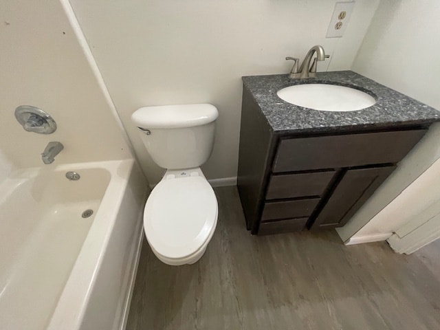 Building Photo - 2527 Riverside Dr