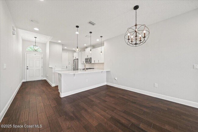 Building Photo - 7785 Wyndham Dr