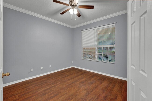 Building Photo - 10029 Silk Grass Dr