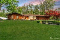 Building Photo - 792 Partridge Dr