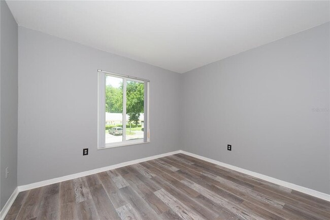 Building Photo - 3114 Lake Pine Way
