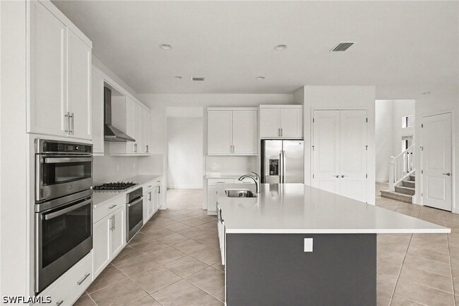 Building Photo - 12762 Woodbury Dr