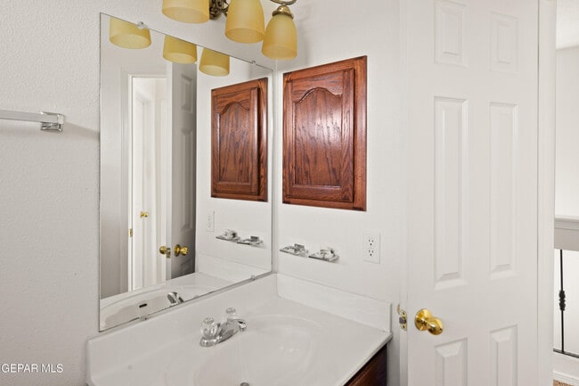 Building Photo - 5376 Jose Duran Ln