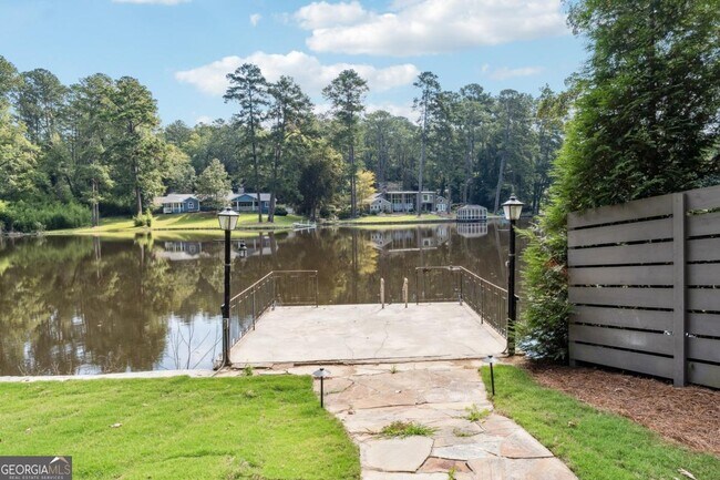 Building Photo - 1568 Niskey Lake Trail SW