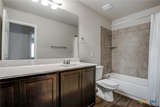 Building Photo - 1041 Lauren St