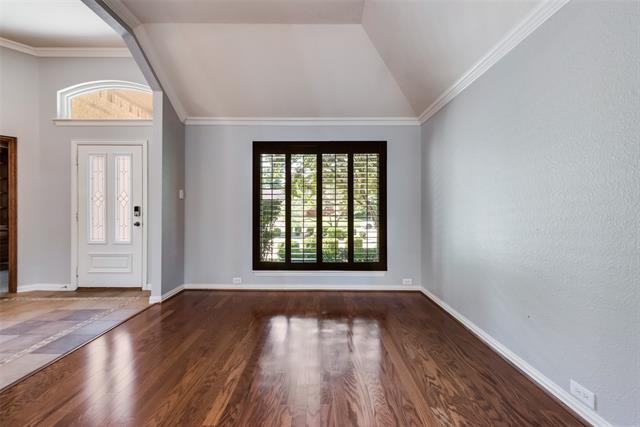 Building Photo - 2435 Waterside Dr