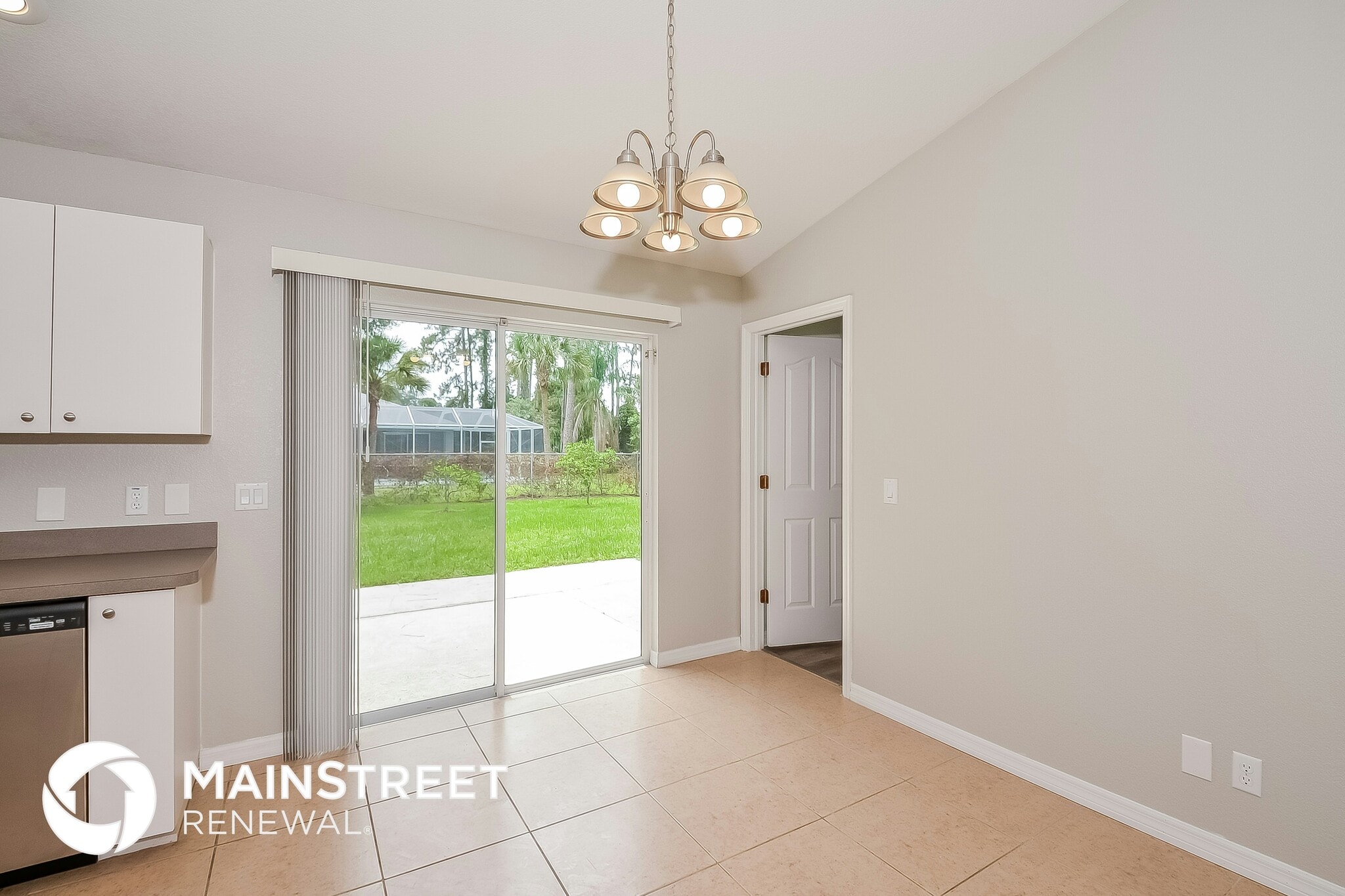 Building Photo - 3858 N Chamberlain Blvd