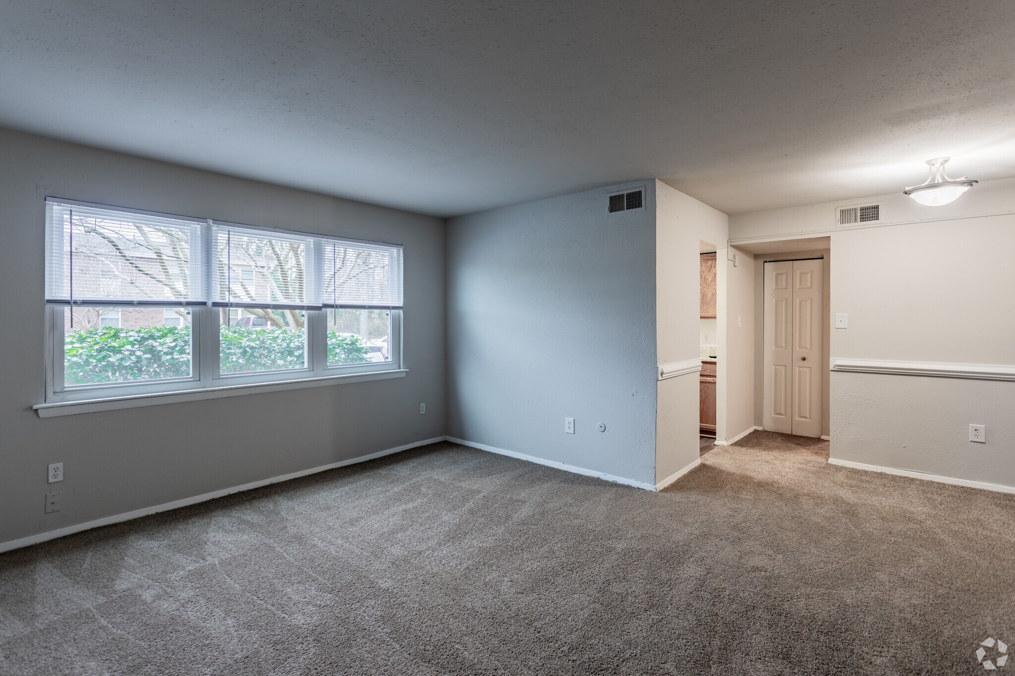 2BR,1BA,- 925SF - Lake Village Apartments