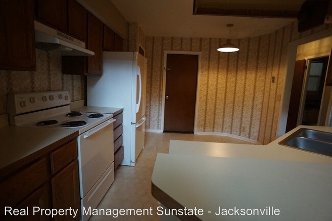 Building Photo - 2 br, 1.5 bath House - 4215 Polo Court