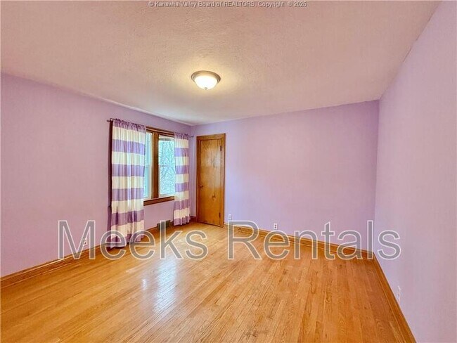 Building Photo - 3013 Ridgeview Dr