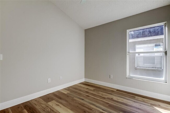 Building Photo - 13431 White Elk Loop