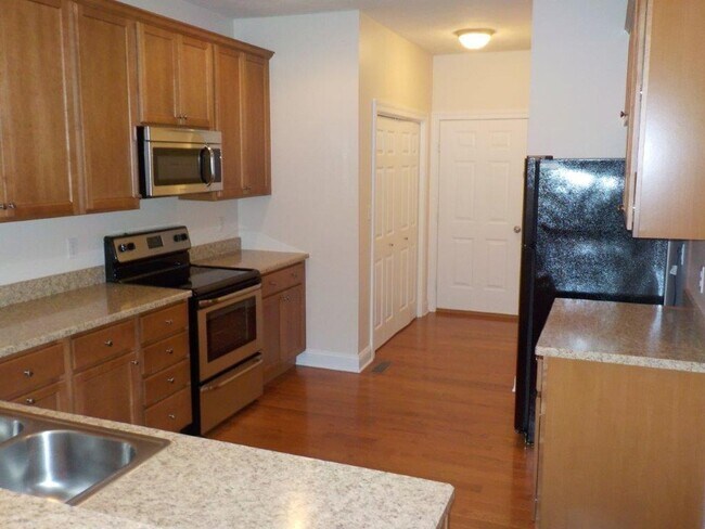 Building Photo - 3 bed, 2 bath in Bellefonte