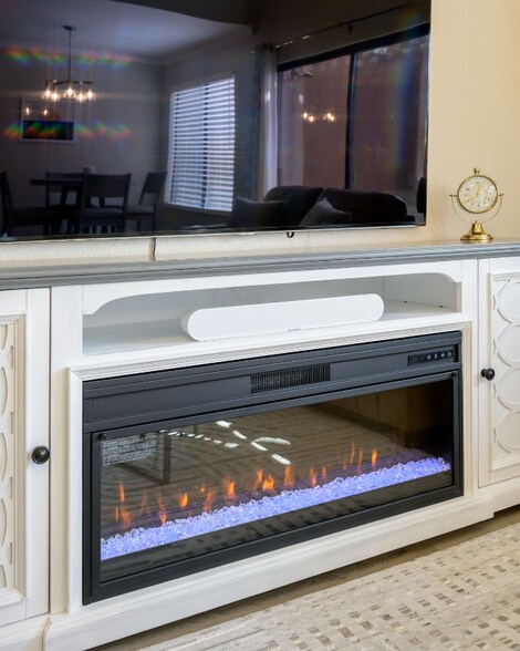 Building Photo - 3600 Hayden Rd