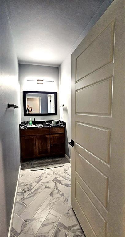 Building Photo - 1615 NE 9th St