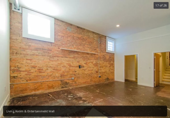 Building Photo - 559 Pryor St SW