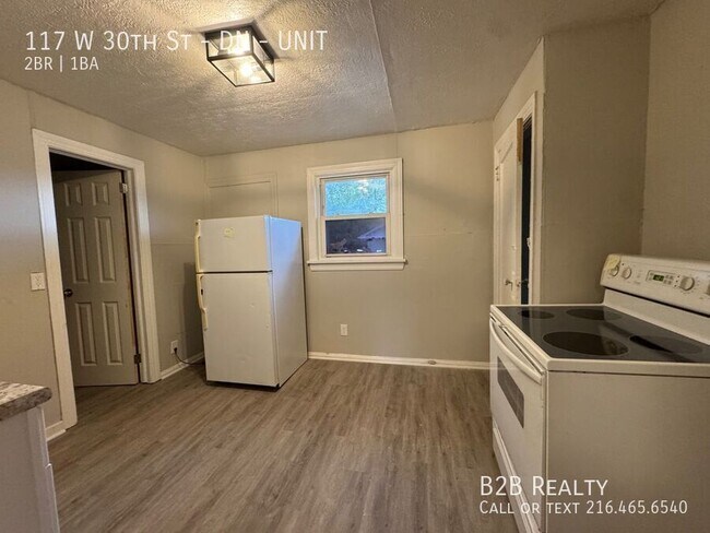 Building Photo - 117 W 30th St