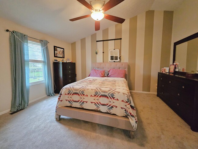 Building Photo - 5429 Bluebell Ct
