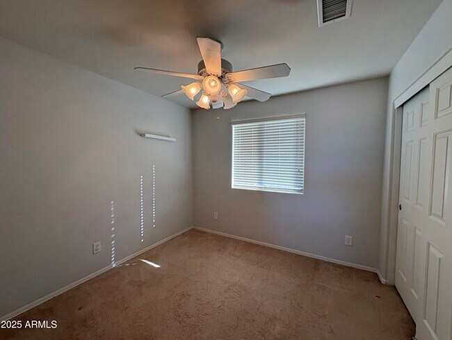 Building Photo - 20504 N 261st Ave