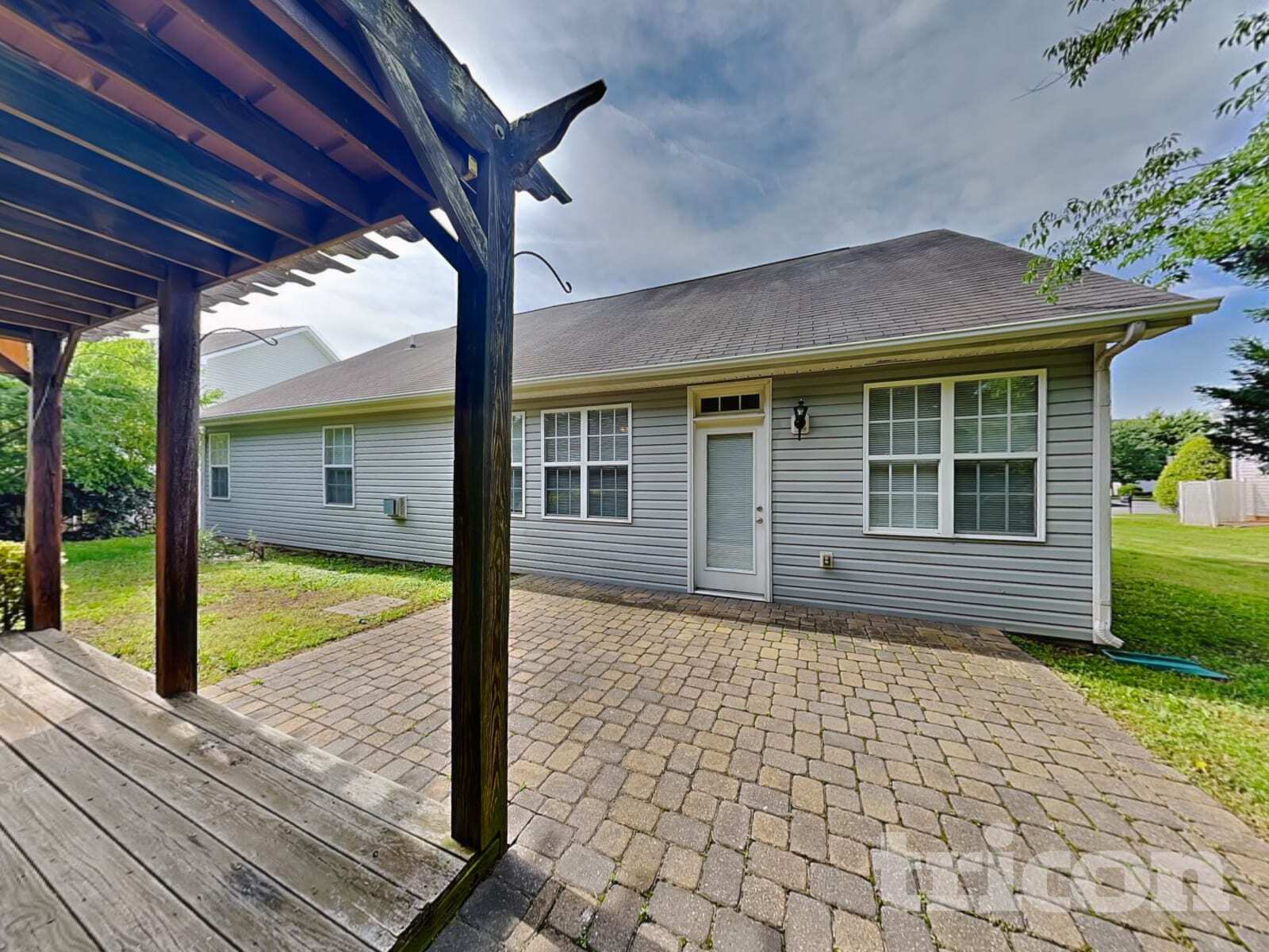 Building Photo - 3058 Clover Rd NW