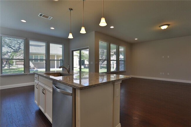 Building Photo - 10606 Turnbull Loop