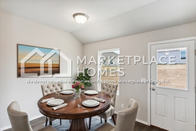 Building Photo - 1011 W Cheyenne Ln