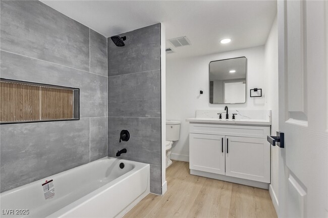 Building Photo - 2368 Winterwood Blvd