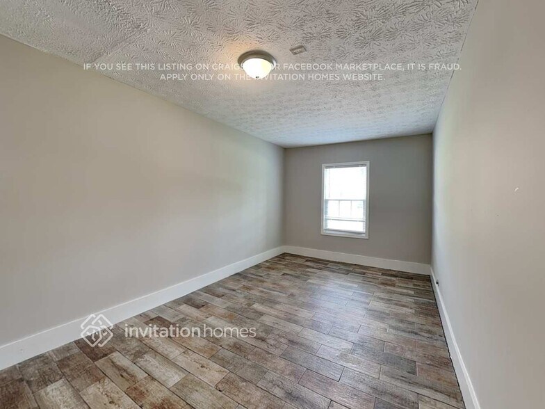 Building Photo - 4358 Bridle Path Ct