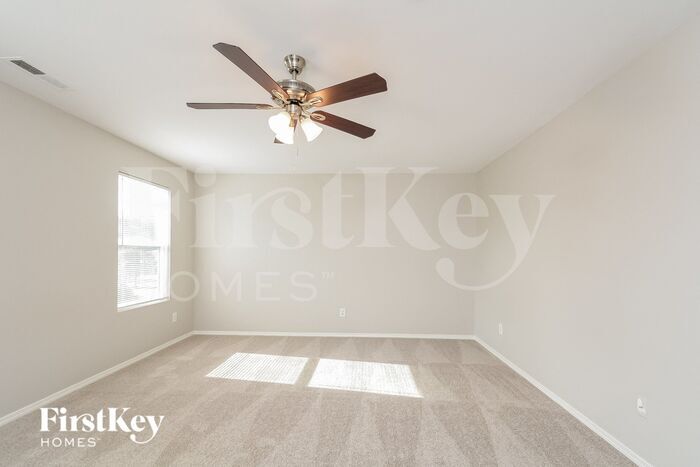 Building Photo - 1025 Sweet Gale Dr