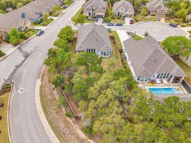 Building Photo - 24502 Emilia Way