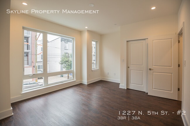 Building Photo - 1227 N 5th St