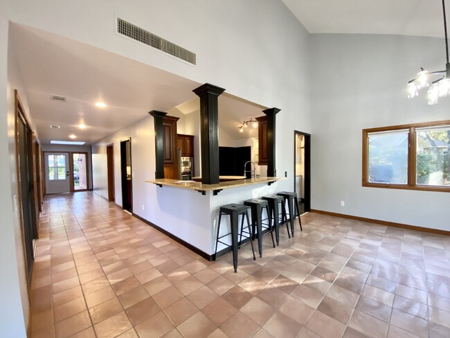 Building Photo - Rare opportunity to rent in Hilton Head Pl...