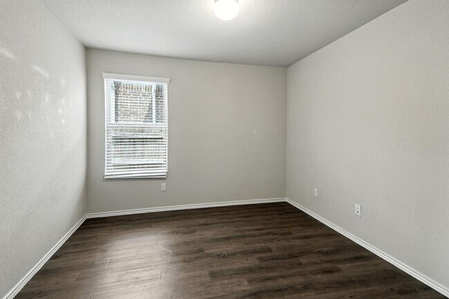 Building Photo - 174 Moon Stone Trail