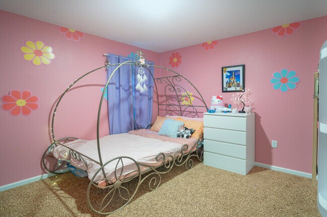 Building Photo - 3023 Rustic Deer Wy