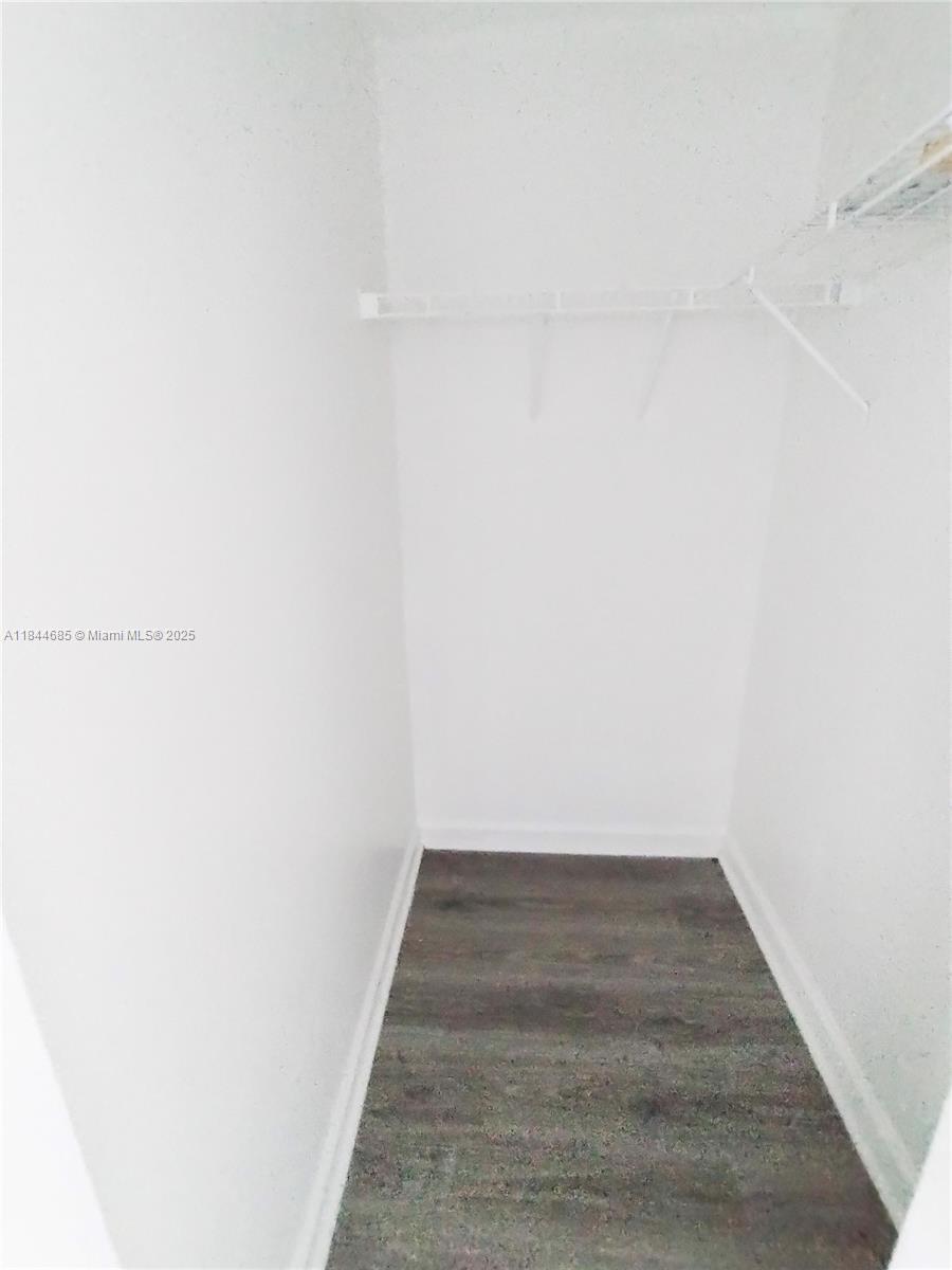 Building Photo - 3802 Shoma Dr