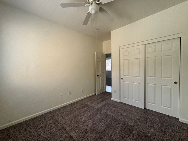 Building Photo - 3 Bed , 2 Bath in Wingfield Springs!