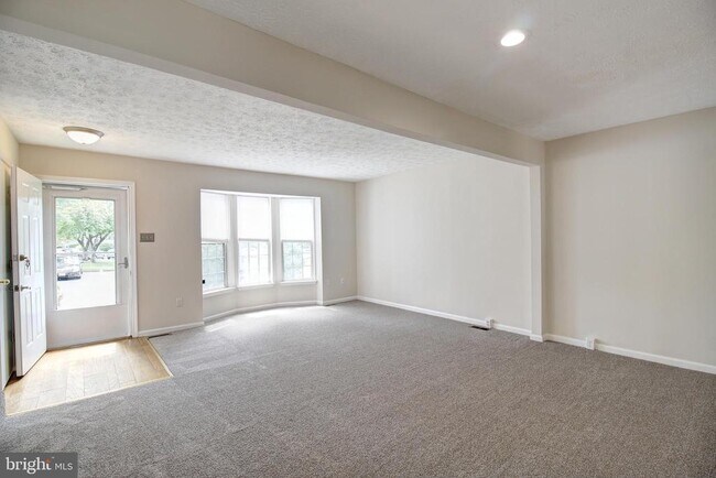 Building Photo - 5035 Canvasback Ct