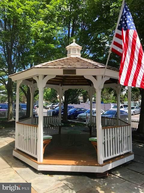 Building Photo - 401 Cooper Landing Rd