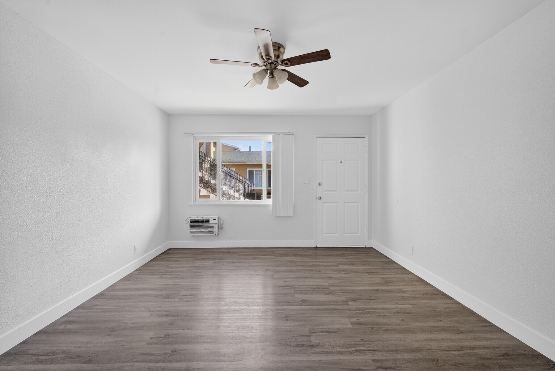 Building Photo - 2100 W Ball Rd