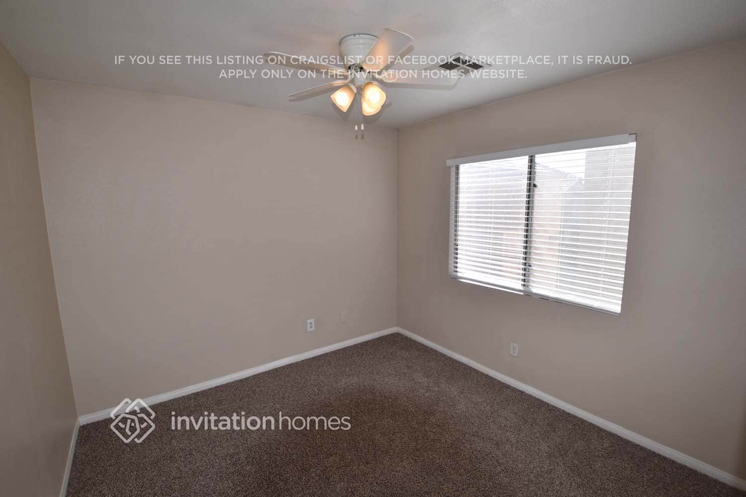 Building Photo - 2868 Canonero St