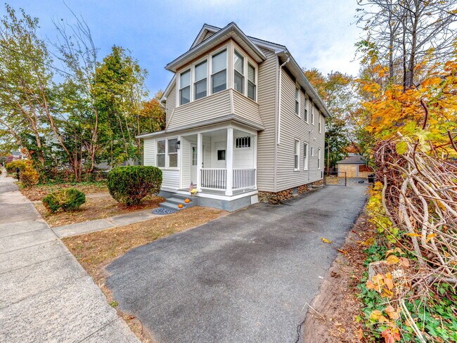 Building Photo - 44 Wallace Row