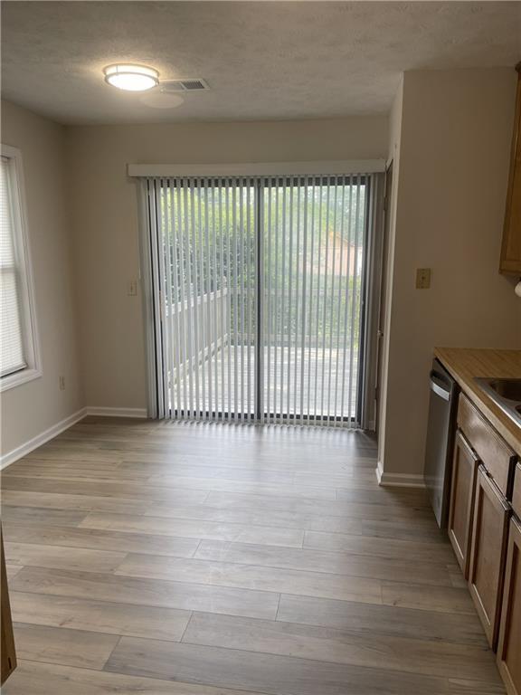 Building Photo - 4858 Chapelle Ct