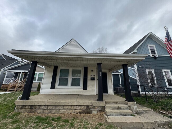 Building Photo - Fountain Square 3 Bed 1.5 Bath